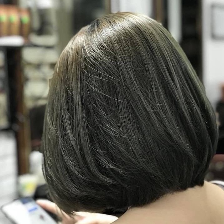 Review] Nhuộm tóc màu xanh rêu hợp với làn da nào và những điều cần biết về  màu nhuộm này - ALONGWALKER