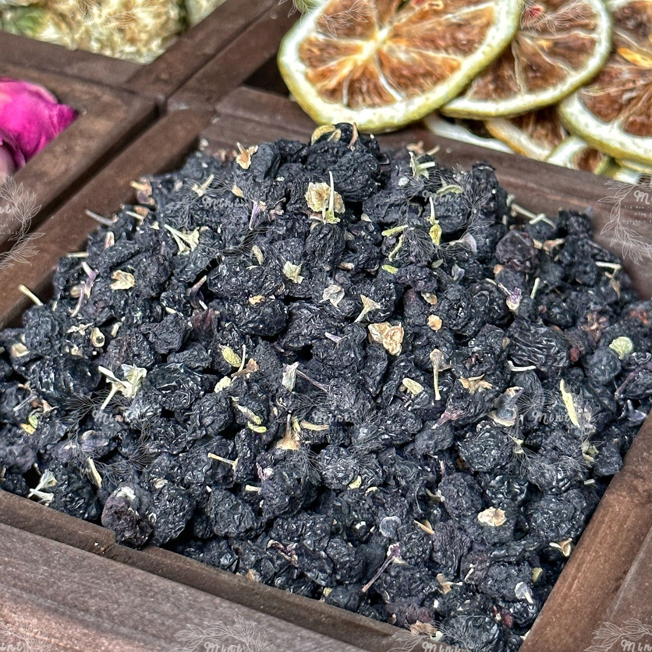 Hắc kỷ tử - chai thủy tinh cao cấp 300gr
