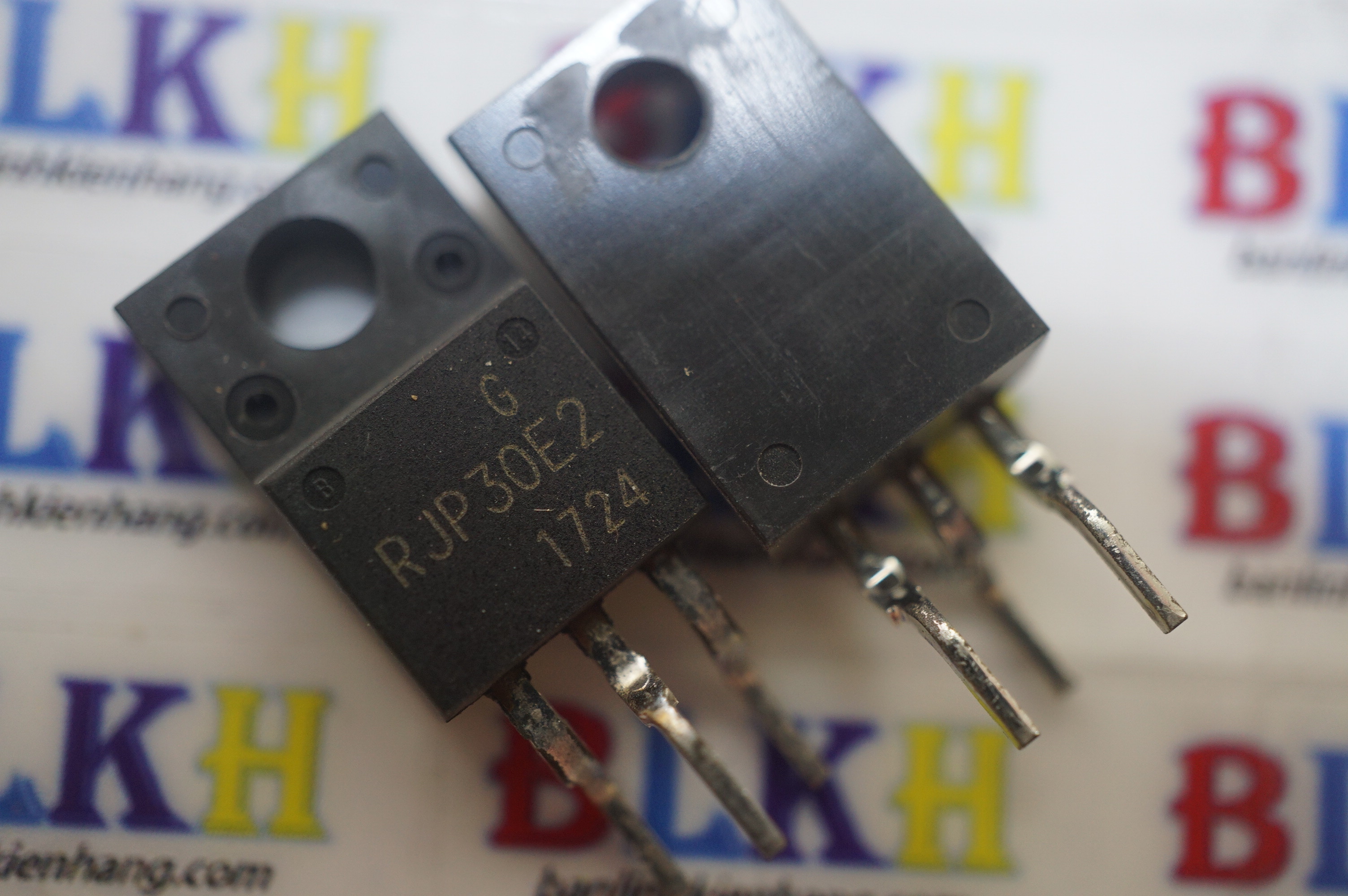 Ic igbt rjp30e2 to-220f 360v 35a chính hãng renesas