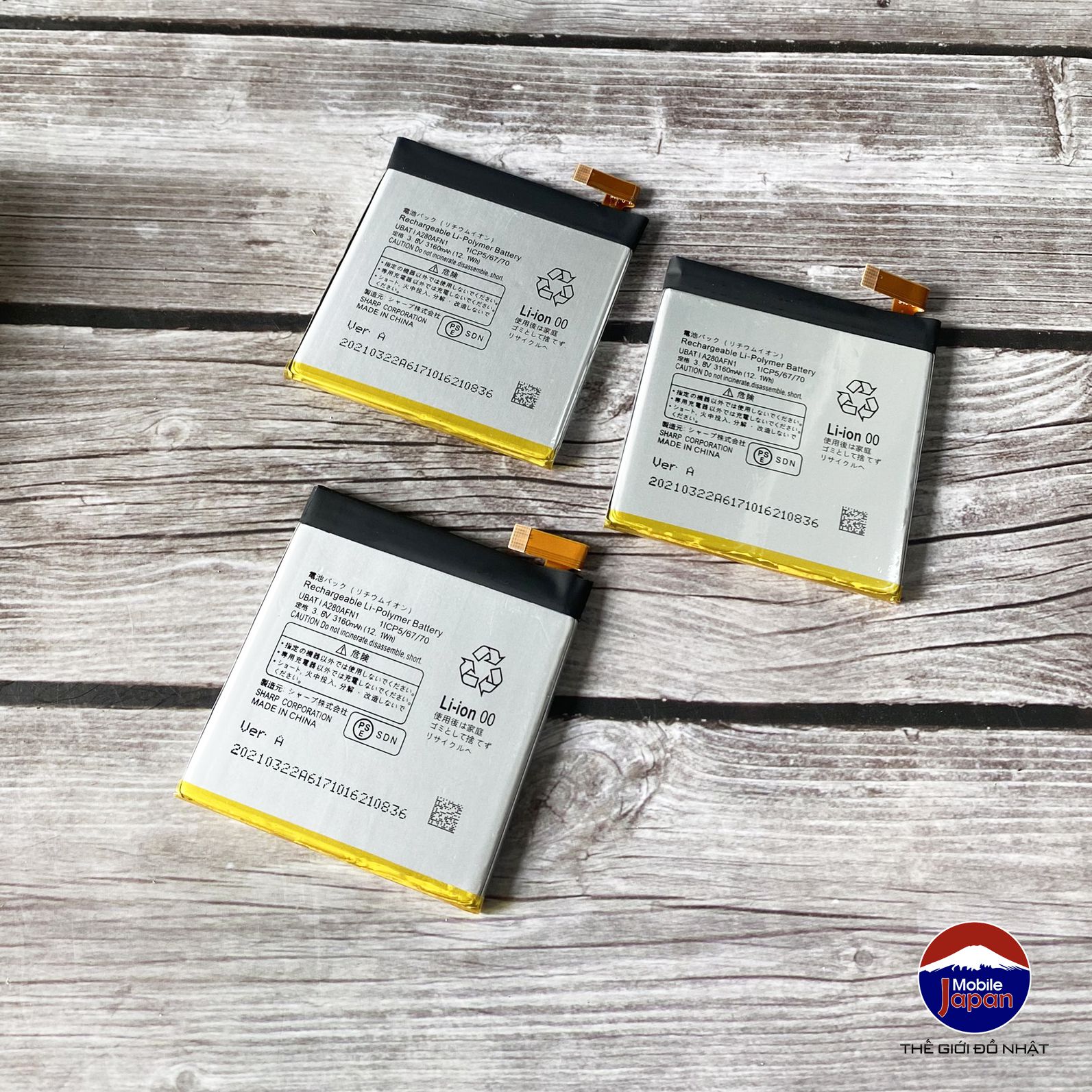 Pin điện thoại sharp r 605sh ,shv39 chính hãng