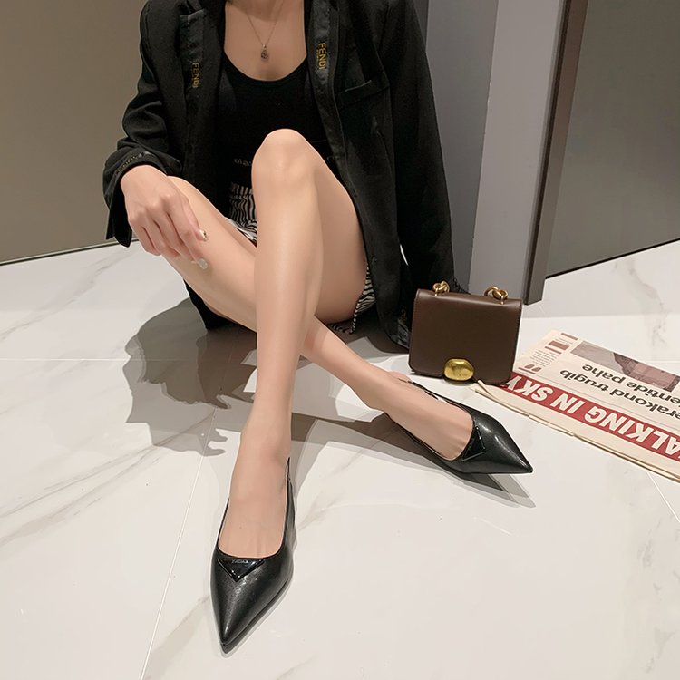 Giày xăng đan đế thấp mũi nhọn thời trang nữ tính thanh lịch - B8