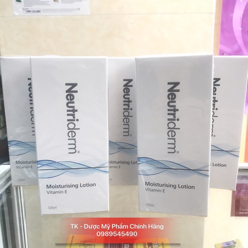 Neutriderm moi lotion kem dưỡng da vitamin e - 125ml