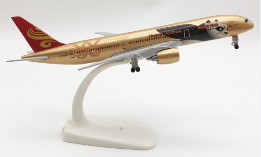 Mô hình máy bay Hainan panda B787 18cm+ đế trưng bày