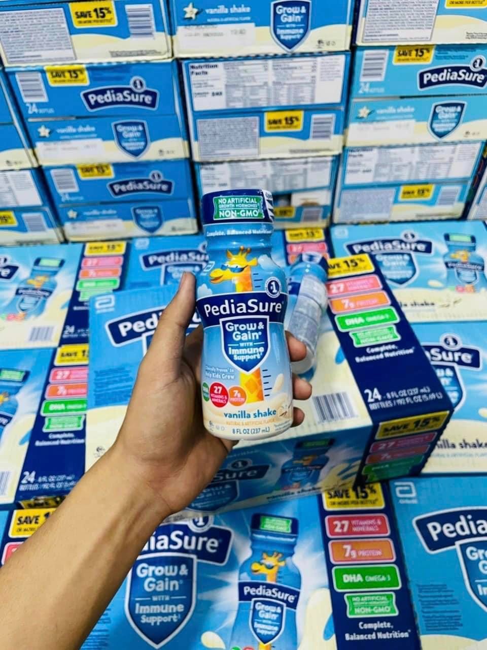 Thùng 24 chai sữa nước Pediasure Grow Gain DHA hương vani 237ml