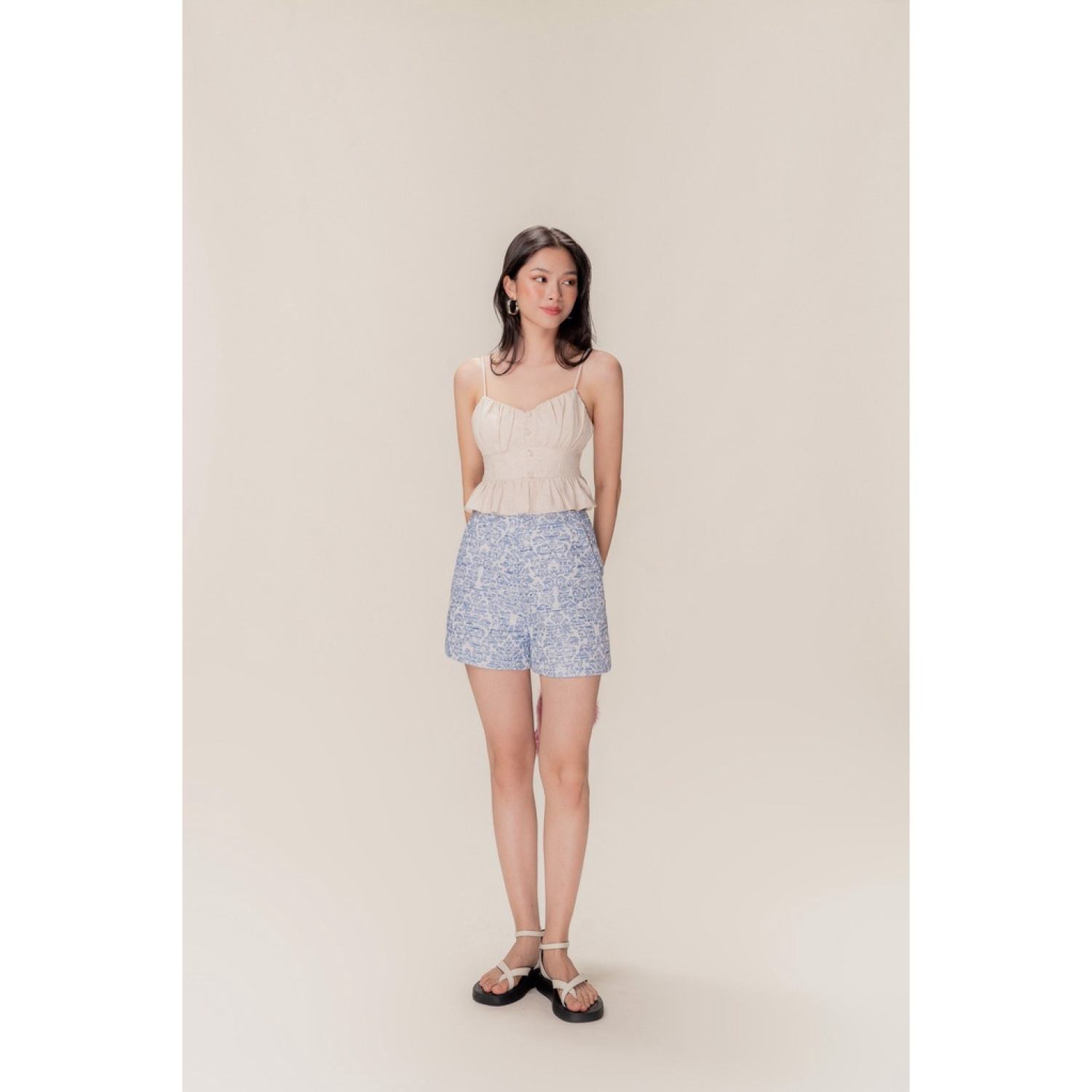 LIBÉ - Áo linen hai dây mảnh màu nâu sữa nhạt