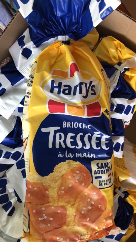 [HCM]Bánh mì hoa cúc Pháp Harrys - bánh lớn 500g date 7/2023