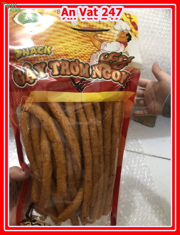 Snack gậy thơm ngon,đuôi bò cay,1túi nhiều cây