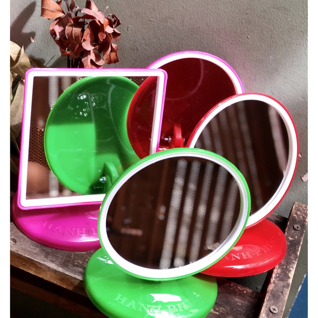 1 CÁI GƯƠNG TRANG ĐIỂM SOI MẶT HẠNH PHÚC