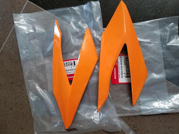 cặp tai thỏ  gắn xe Sonic màu cam chính hãng honda