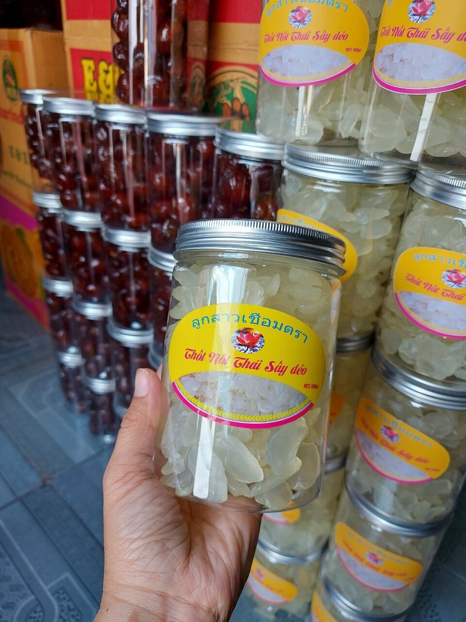 Thốt nốt sấy dẻo nguyên chất .