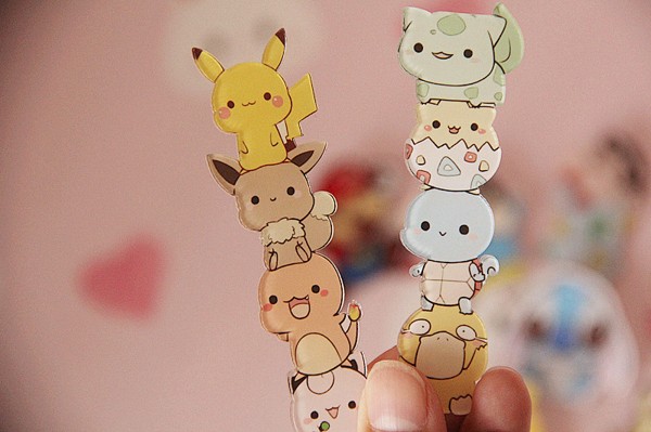 BỘ 2 HUY HIỆU CÀI BALO TÚI XÁCH HÌNH POKEMON