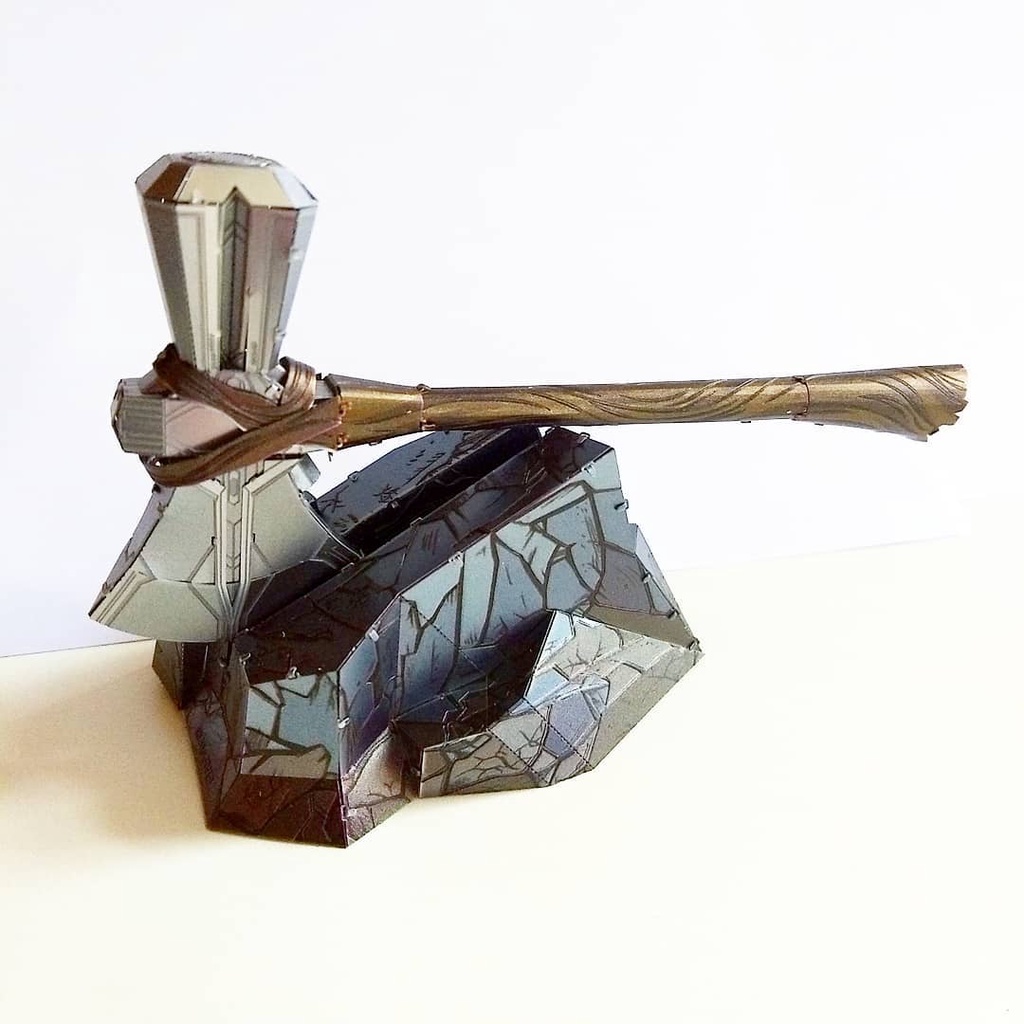 Đồ Chơi Mô Hình 3D Kim Loại Stormbreaker Trong Phim Avengers [Chưa Ráp]