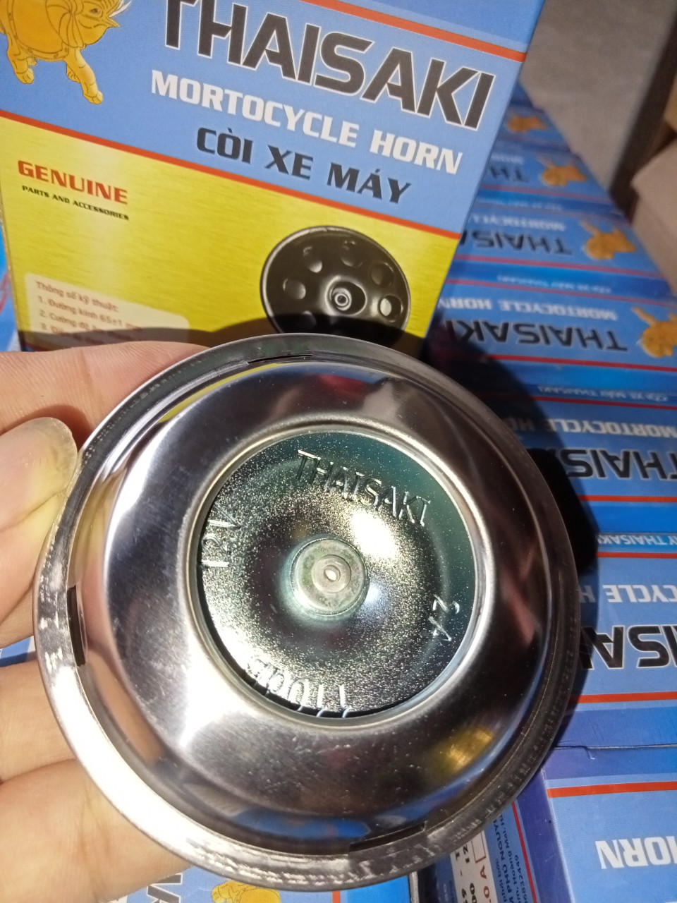 Còi xe máy dùng cho xe honda và yamaha