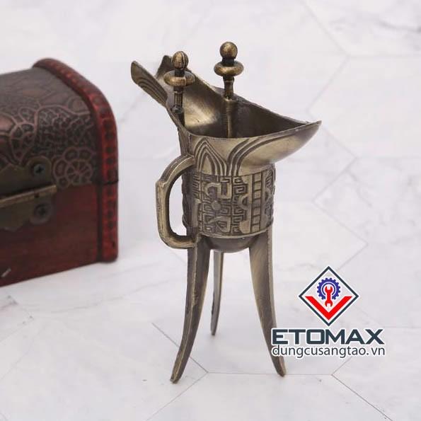 Bộ 6 ly rượu đồng 3 chân thời cổ Trung Quốc -Hàng Loại 1 Bộ 6 ly rượu đồng 3 chân thời cổ Trung Quốc -Hàng Loại 1