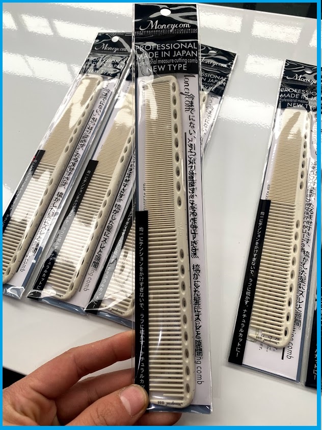 Lược cắt tóc nữ chuyên nghiệp Moneycom