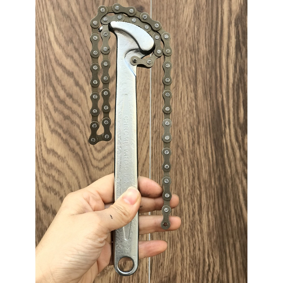 Cảo siết ốc dây xích 9″ C-MART F0008-09, cờ lê xích