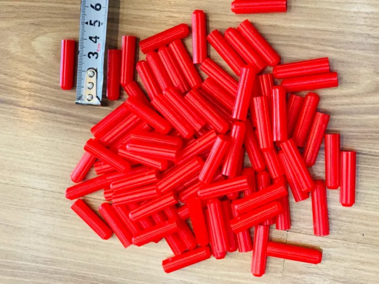 100 con tắc kê đũa 6mm cao cấp