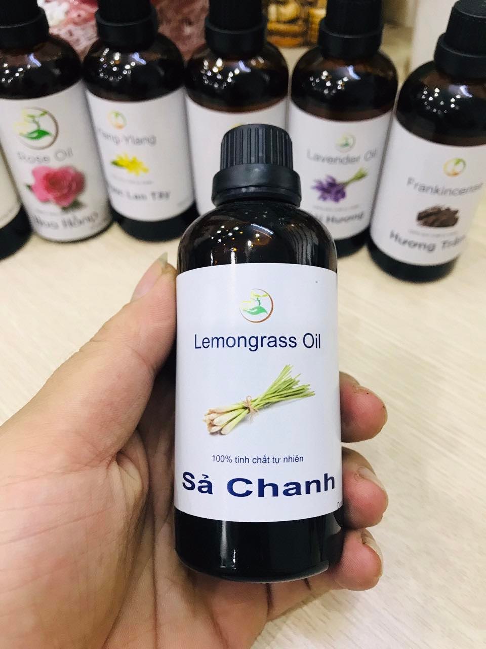 Tinh dầu xả chanh