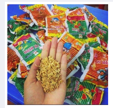 1 bịch 50 gói mì tôm An Bình cực ngon date mới