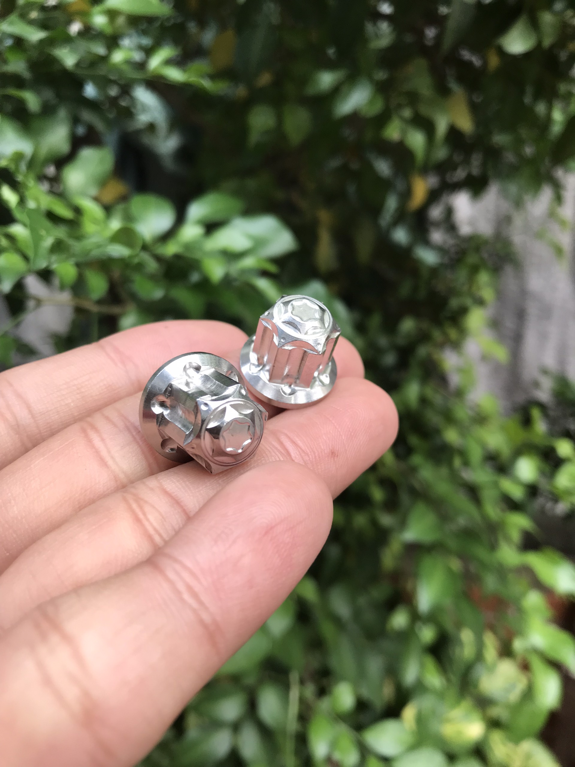 Tán 8li Salaya, Tán salaya 8li đầu bít INOX 304