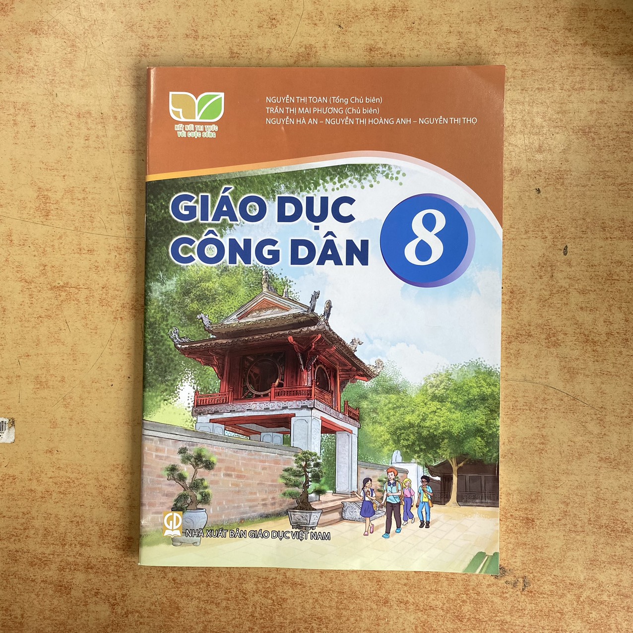 Giáo Dục Công Dân 8 KNTT