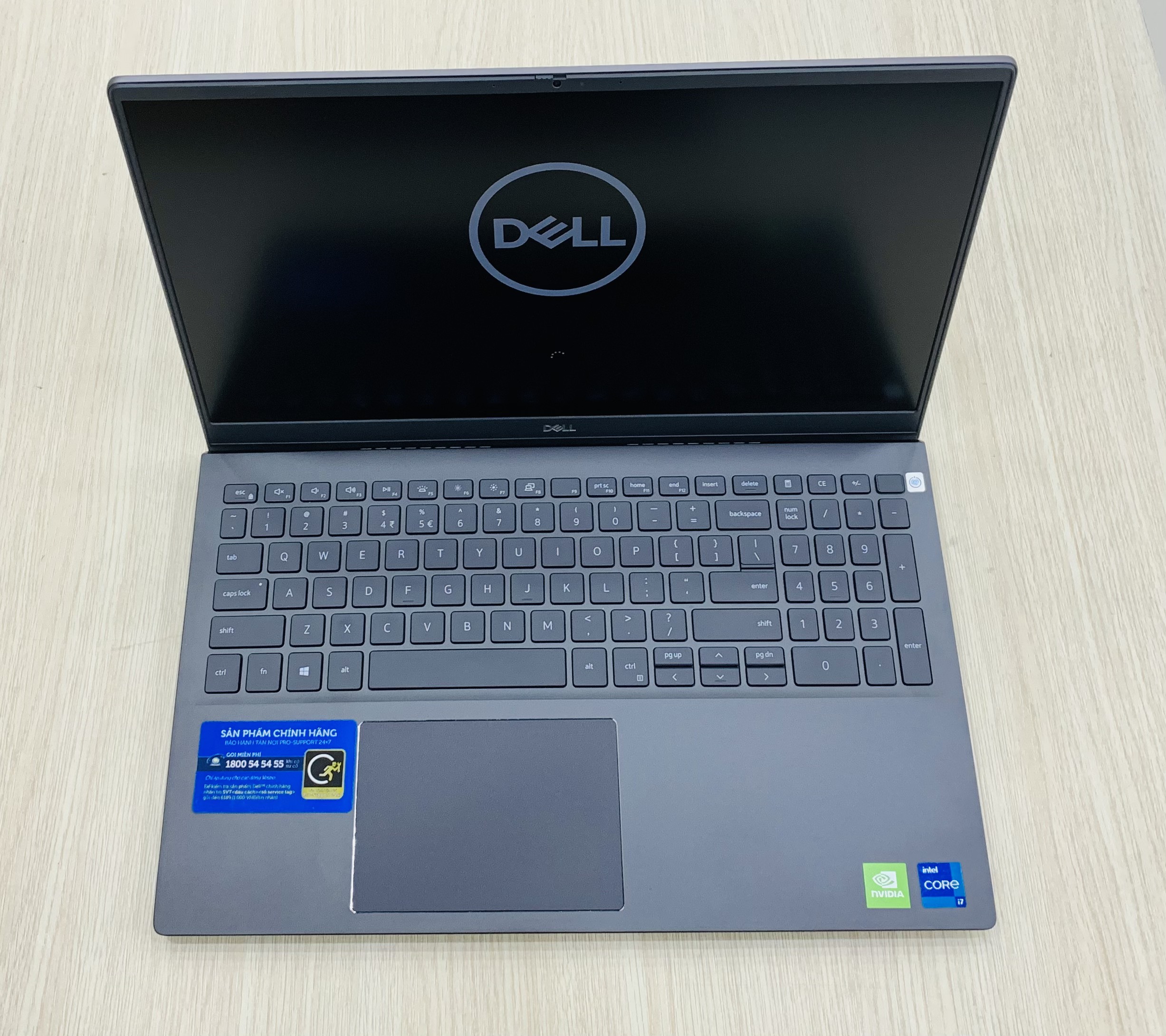 Laptop Dell Vostro V5502A i7 1165G7/16GB/512GB/GF MX330 2GB/15.6"FHD/Win 10