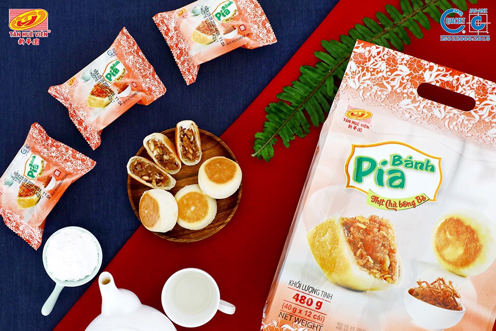 Bánh pía chà bông thịt bò Tân Huê Viên