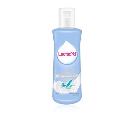 Combo 2 chai Dung dịch vệ sinh phụ nữ Lactacyd Pearly Intimate 60ml