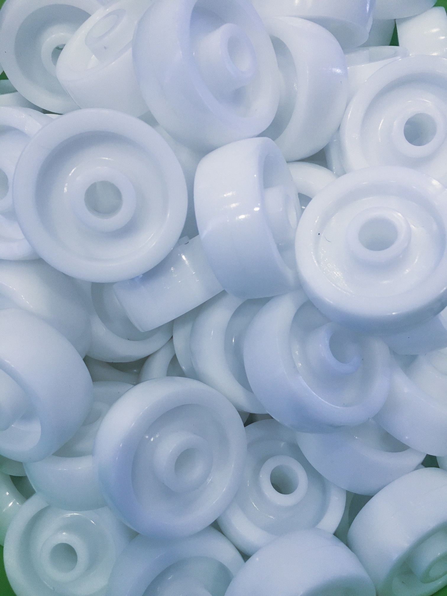 Bộ 120 bánh xe nhựa, con lăn nhựa băng tải