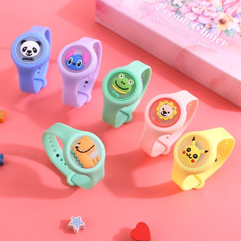 Vòng tay đuổi muỗi cho bé có đèn led phát sáng