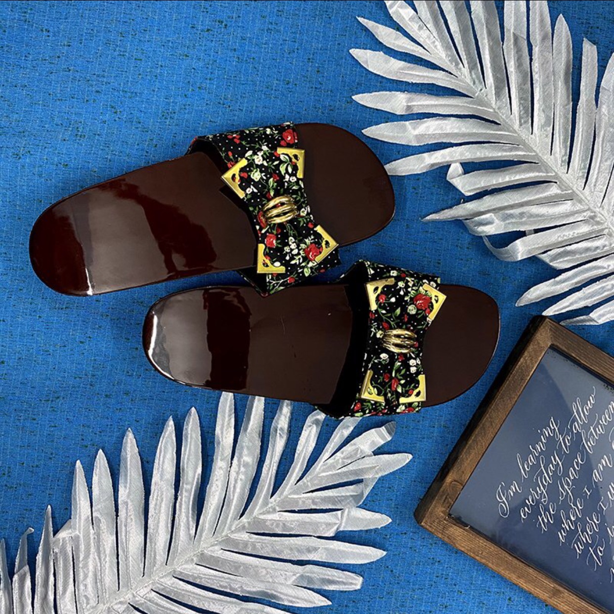 [HCM]GUỐC GỖ NÂU QUAI NƠ VINTAGE