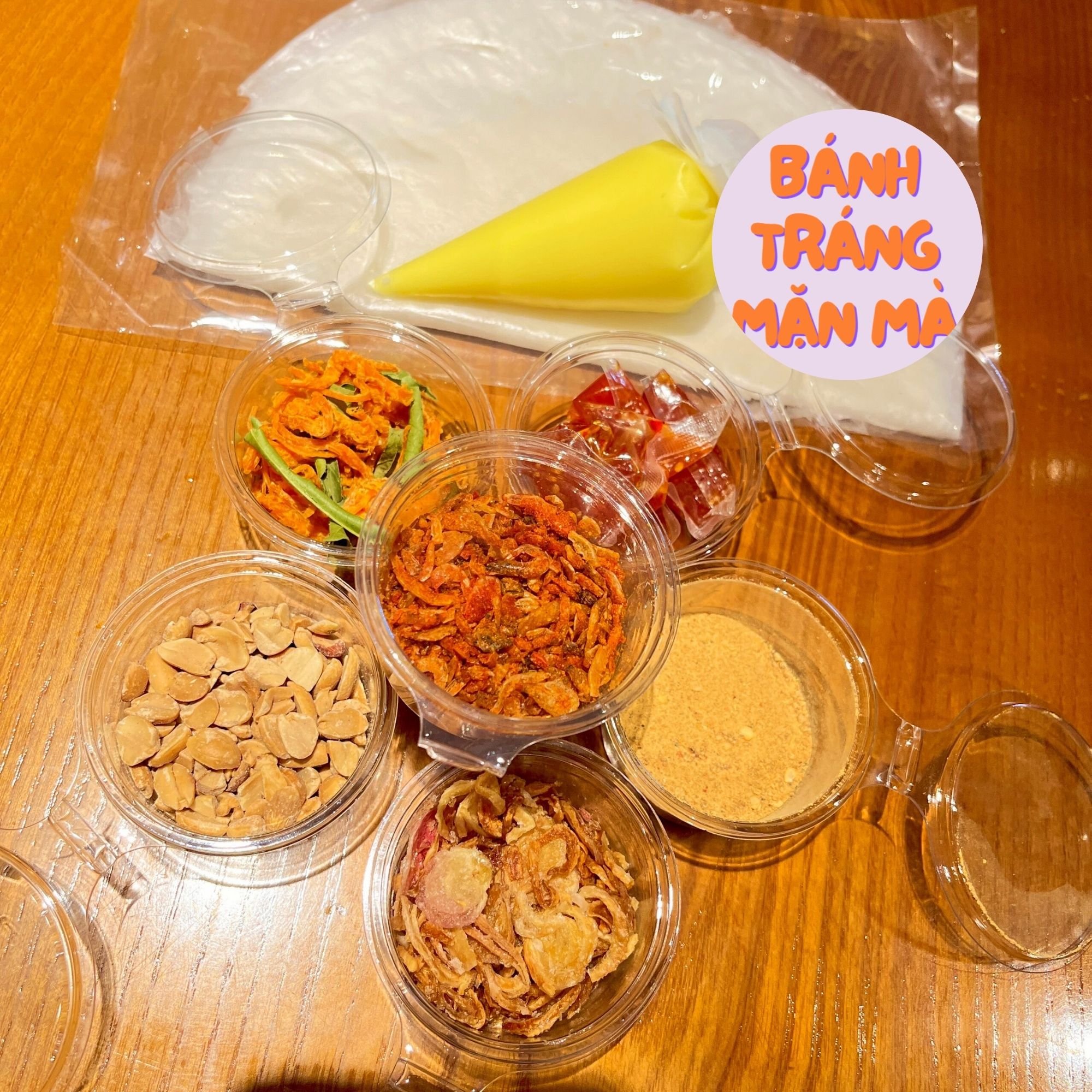 Bánh tráng phơi sương dẻo cuốn muối nhuyễn hành phi sa tế đậu phộng sốt bơ trứng ăn kèm