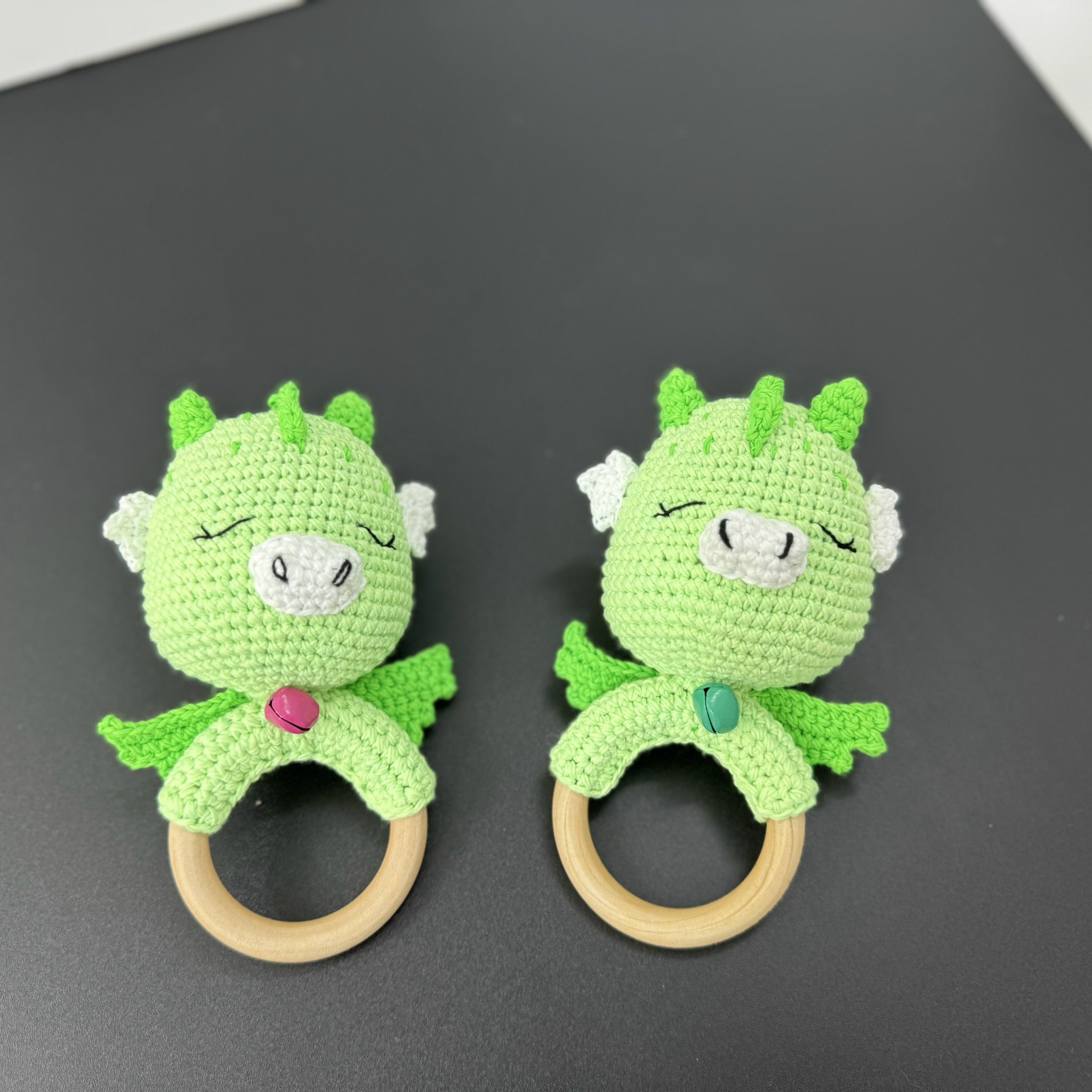 Lục Lạc Khủng Long Cho Bé