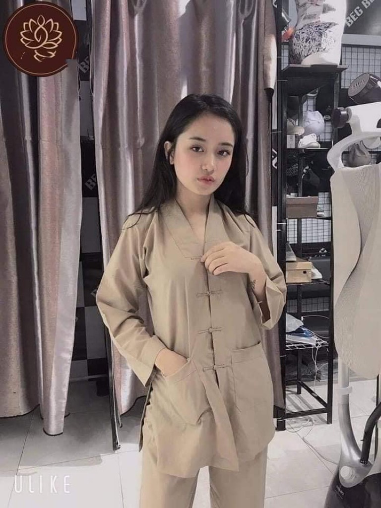Đồ lam đi chùa - mẫu la hán truyền thống fom rộng
