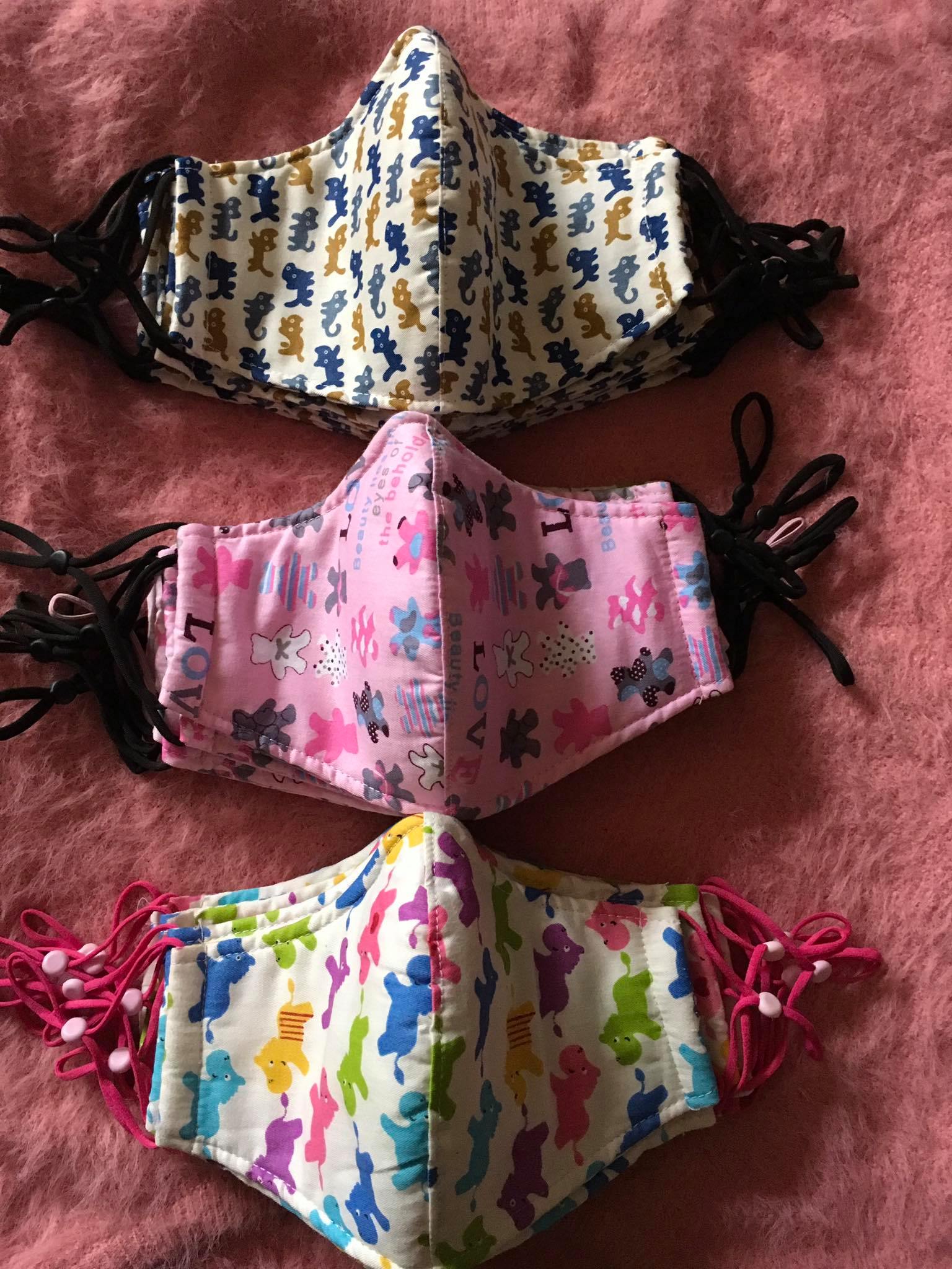 Set 3 khẩu trang vải hoạt hình - có nẹp mũi