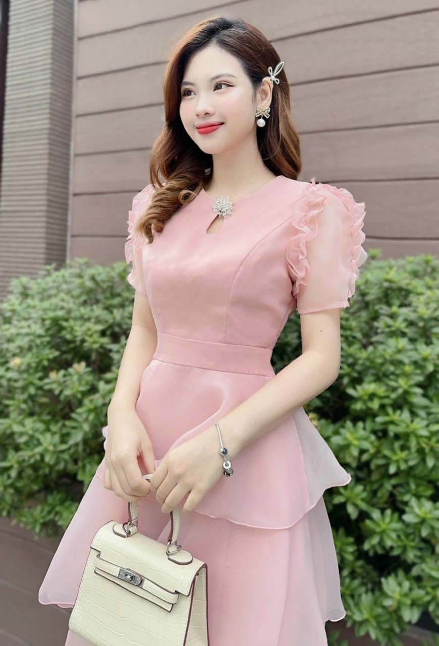 Đầm dự tiệc 3 tầng voan tay phồng xếp bèo sang trọng