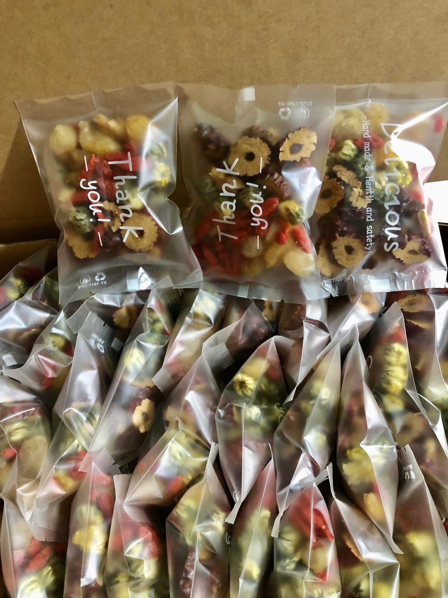 Hộp 30 gói trà táo đỏ nụ cúc - trà hoa thảo mộc 1631108068