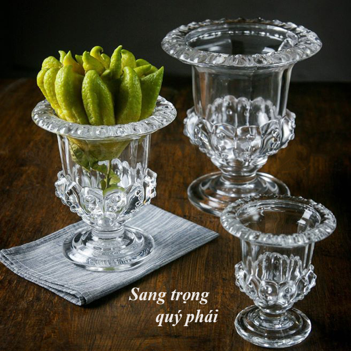 Ly bầy quả phật thủ, Cốc cắm hoa nghệ thuật, Chén cắm quả trang trí nhà cửa, chất liệu thủy tinh, có nhiều kích thước, màu sắc tinh tế.