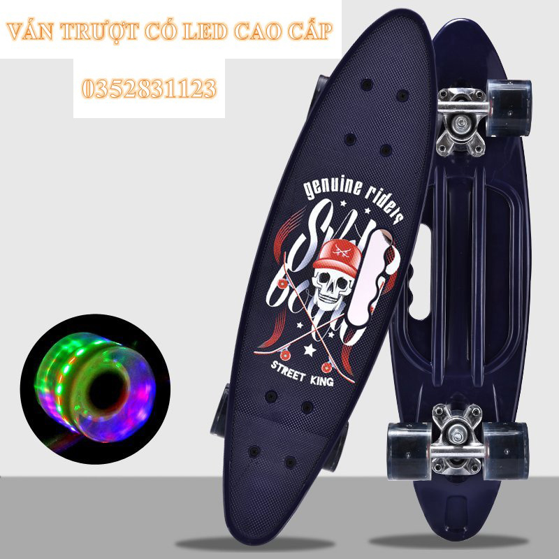 Ván Trượt Skateboard Penny - Có Tay Cầm - Trục Kim Loại To - Bánh Cao Su Có Đèn Led (Kích Thước 56 x 10 x 13 cm) - Được Làm Từ Nhựa PP Chịu Tải Trọng Lớn 150kg,Bánh Đúc PU Cao Cấp(Được Chọn Mẫu)
