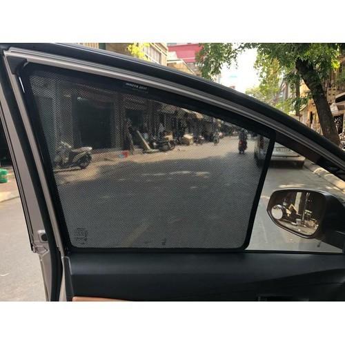 Chắn nắng theo xe i10