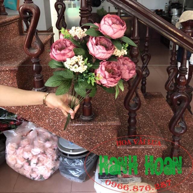 Chùm hoa trà điểm xốp 11 nhánh cao cấp - Hoa giả cao cấp
