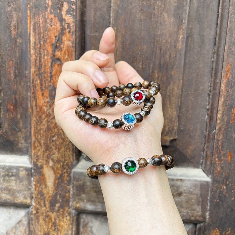 Vòng tay trầm hương tự nhiên chuỗi hạt sánh chìm mix charm đá mắt mèo, vòng đeo nữ tính, mùi thơm dịu nhẹ, giúp đoạn trừ ưu phiền, mang lại may mắn, bình an, tài lộc cho gia chủ