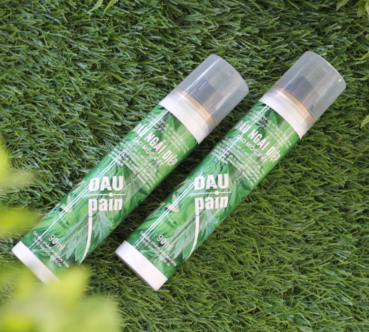 Dầu ngải diệp Sao Mộc Việt - Đại học Y Dược Thái Bình - Chai 90ml