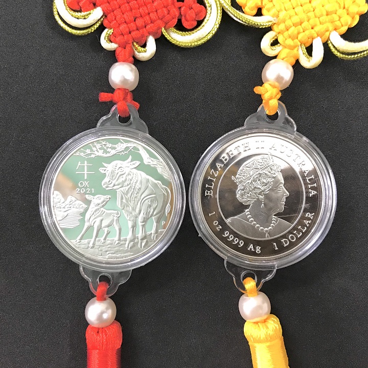 [HCM]Dây Treo Phong Thủy Đồng Xu Úc Hình Con Trâu Bạc Màu: Niken mạ bạc Kích thước dây treo may mắn là 33 x 45cm (Dài x Rộng)-TMT Collection-SP005033