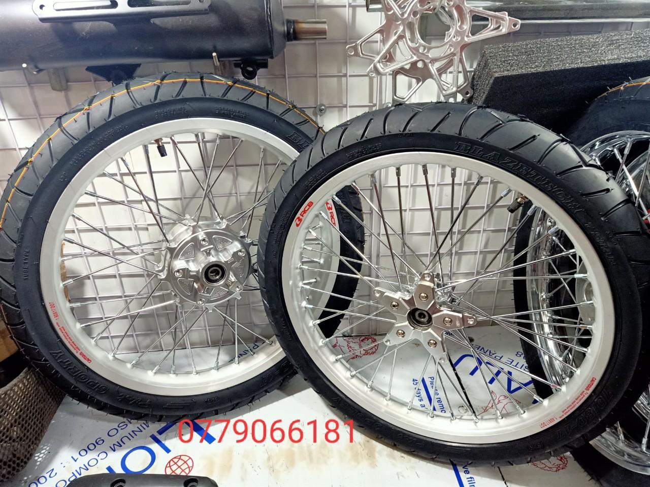 BÁNH CĂM EXCITER 150 ĐÙM KHẾ BẠC NIỀNG RCB FULL VỎ RUỘT BLALZETECH THÁI GẮN VỪA KHÔNG CHẾ