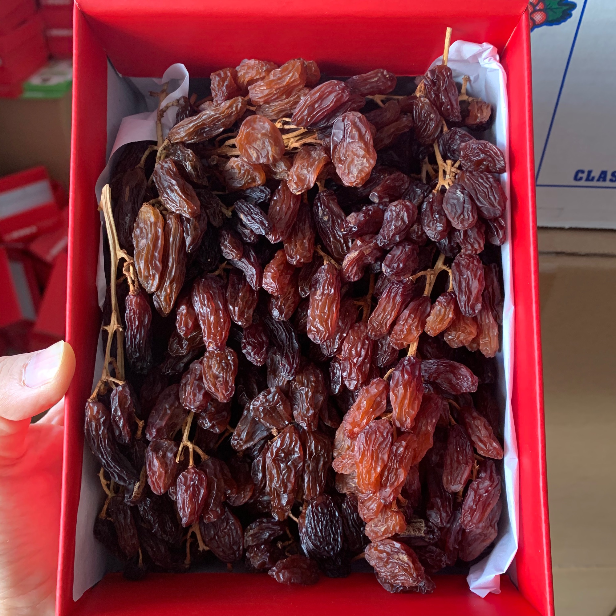 NHO KHÔ NGUYÊN CÀNH ÚC - CRIMSON HỘP 500gr