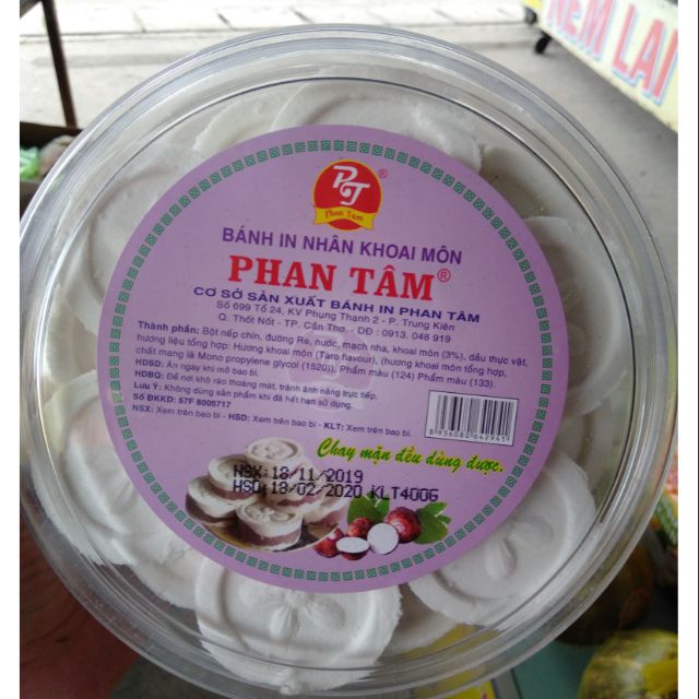 1 hộp bánh in phan tâm siêu ngon