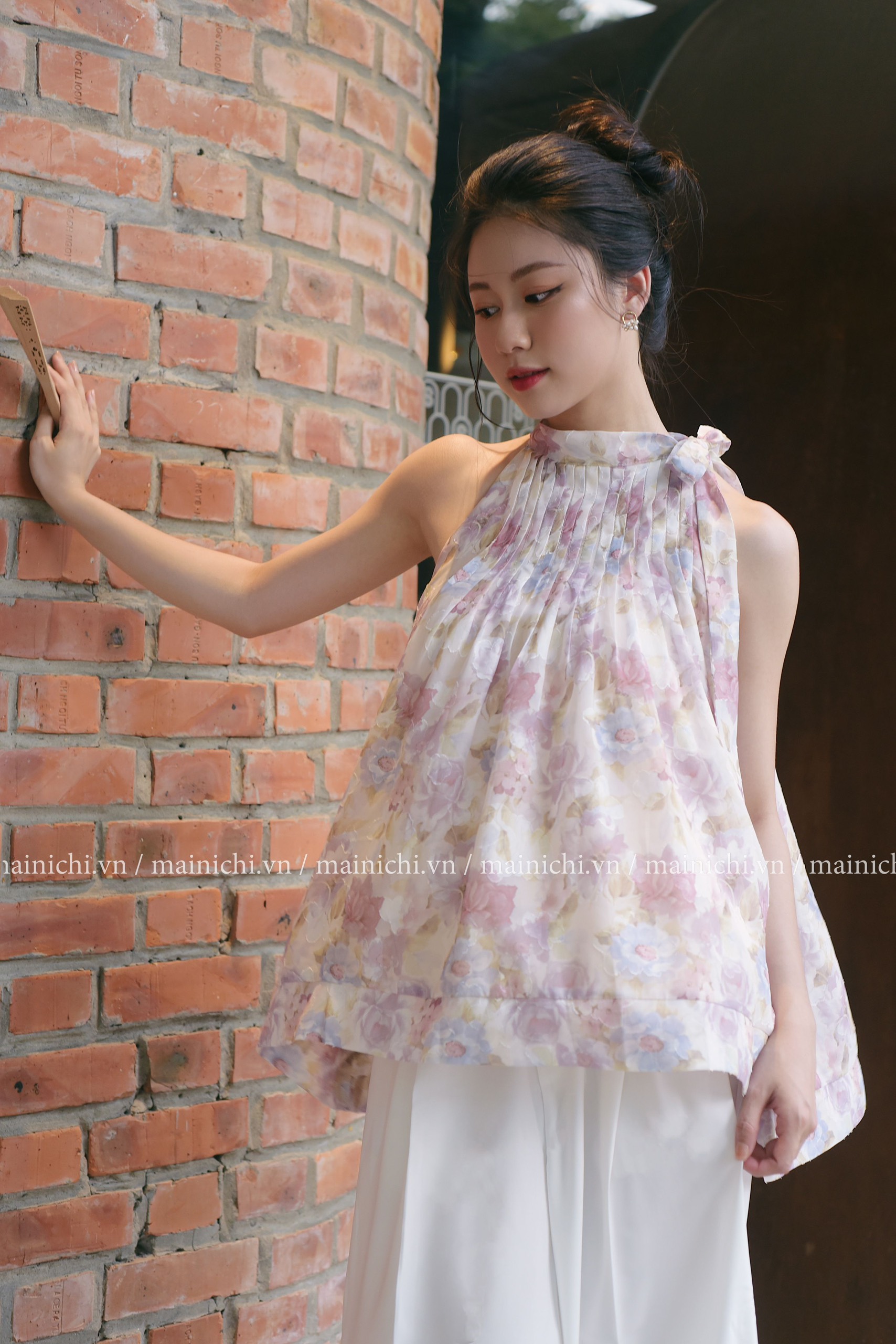 Yếm Hoa Màu Tím made by Mainichi Design