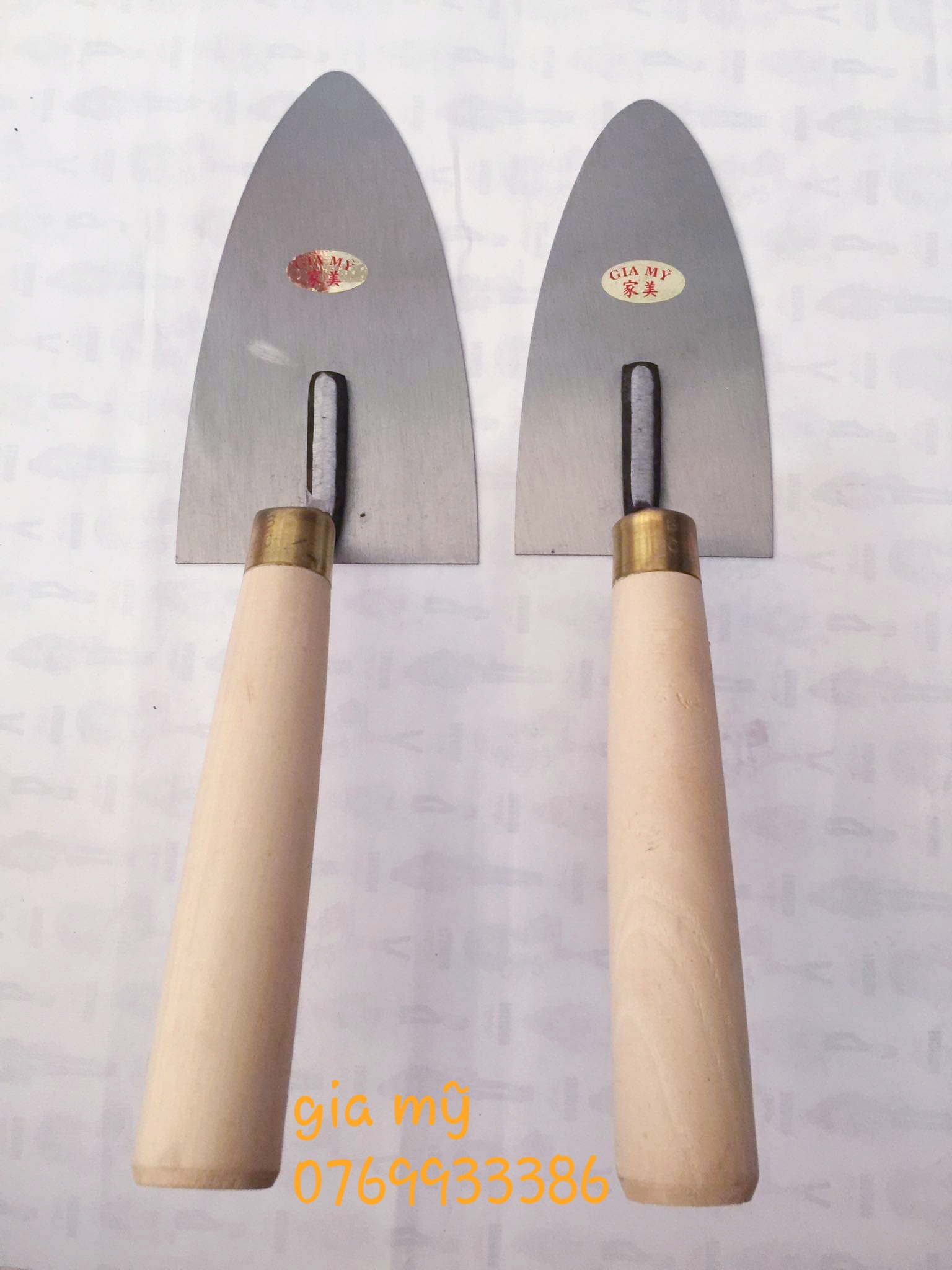 Bay thép xây dựng .gia mỹ