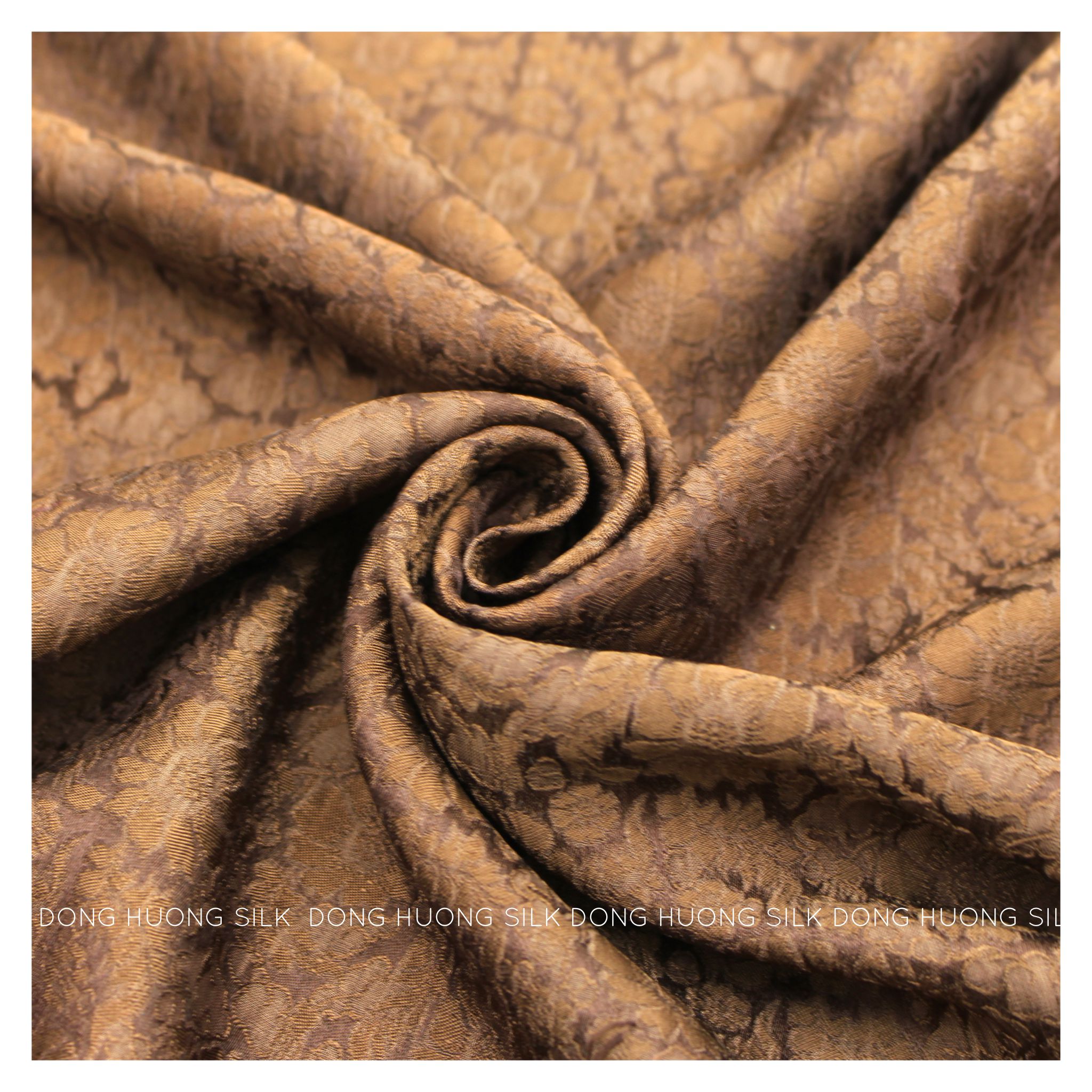 Vải Lụa Tơ Tằm Hoa Cúc may áo dài - Đông Hương Silk - Nâu đất – LHVS054
